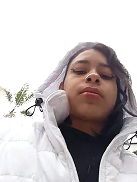 Snapshot of Tendercouple1 chatting on September 27, 2025, 12:22 pm Tendercouple1 online show from September 27, 2025, 12:22 pm