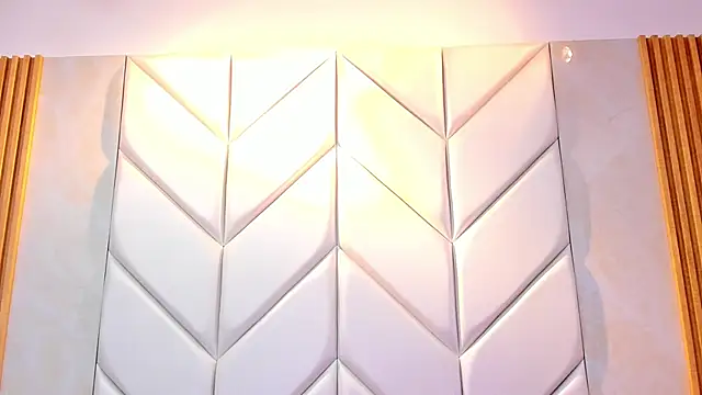 BarbieMonet online show from November 17, 2025, 8:57 pm