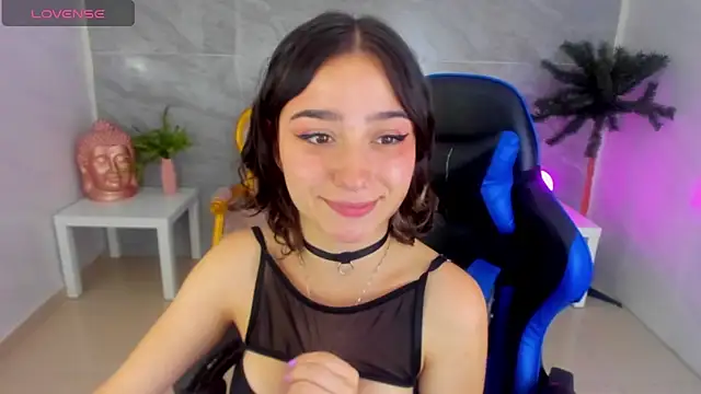 Snapshot of venuss09_s chatting on October 30, 2025, 3:53 pm venuss09 s online show from October 30, 2025, 3:53 pm