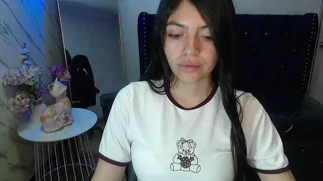 cami goddess r online show from December 3, 2025, 7:57 pm