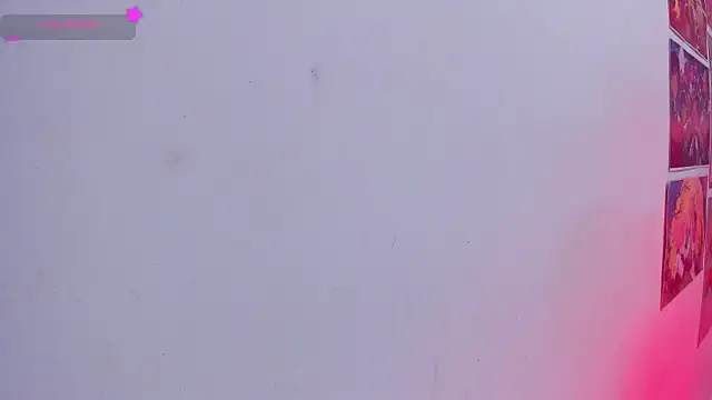 Snapshot of FluffyMelons chatting on February 5, 2026, 11:11 pm FluffyMelons online show from February 5, 2026, 11:11 pm