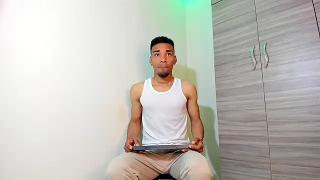 Snapshot of kenan_2601 chatting on November 27, 2025, 8:53 pm kenan 2601 online show from November 27, 2025, 8:53 pm