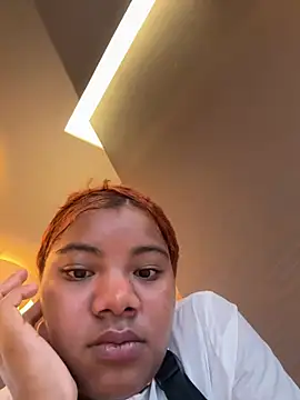 Snapshot of chocolatito-ho chatting on May 2, 2026, 9:53 pm chocolatito-ho online show from May 2, 2026, 9:53 pm