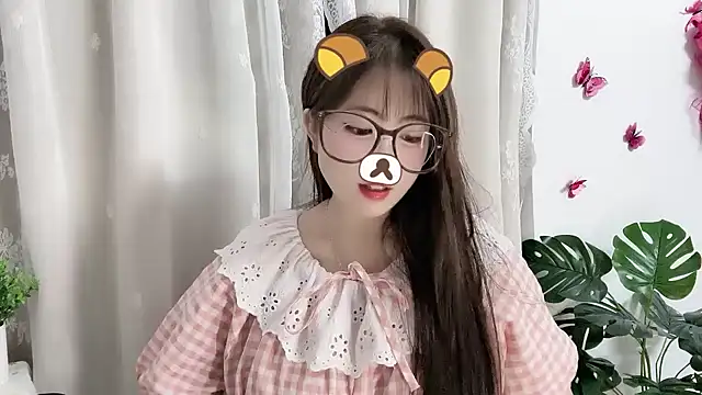 Amelia-babee online show from April 8, 2026, 11:44 am