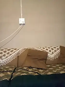 Snapshot of ManInbkack chatting on October 29, 2025, 10:14 am ManInbkack online show from October 29, 2025, 10:14 am