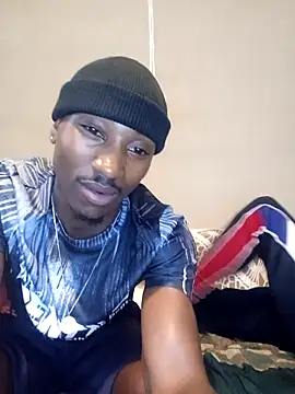 Snapshot of ManInbkack chatting on October 27, 2025, 5:03 pm ManInbkack online show from October 27, 2025, 5:03 pm