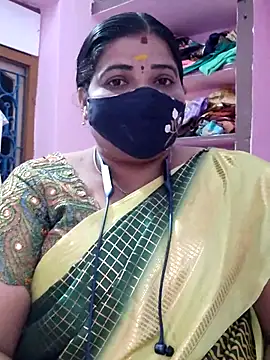 lathikaqueentamil online show from November 3, 2025, 5:27 pm