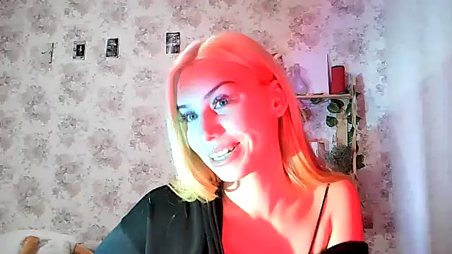 ClaireLaSweet online show from November 12, 2025, 1:32 am