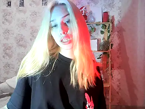 ClaireLaSweet online show from December 3, 2025, 4:35 am