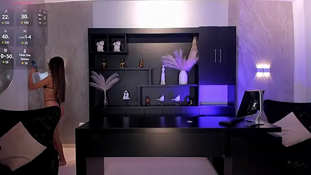 MaddyOwens online show from November 22, 2025, 11:42 am