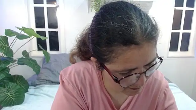 Linda banks  online show from April 2, 2026, 1:35 am