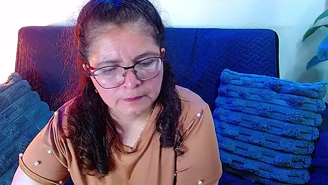 Snapshot of Linda_banks_ chatting on July 21, 2026, 1:52 am Linda banks online show from July 21, 2026, 1:52 am