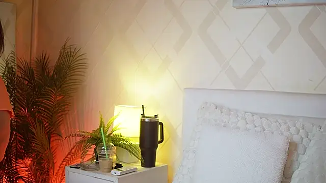 EmmaDallas online show from April 5, 2026, 6:47 pm