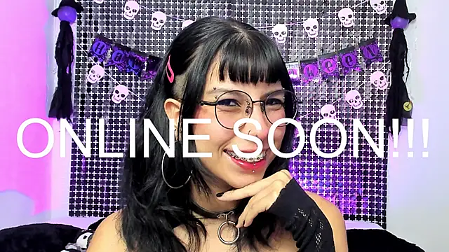 Rose 72 online show from October 30, 2025, 6:49 pm