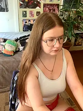 Sienna-Cow online show from September 9, 2025, 10:25 am