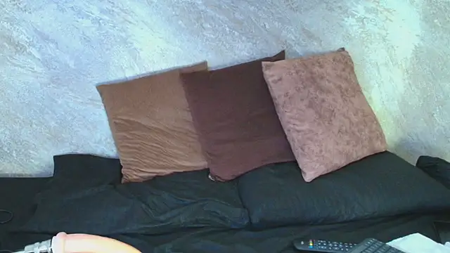 Dixie grey1 online show from September 21, 2025, 5:51 pm