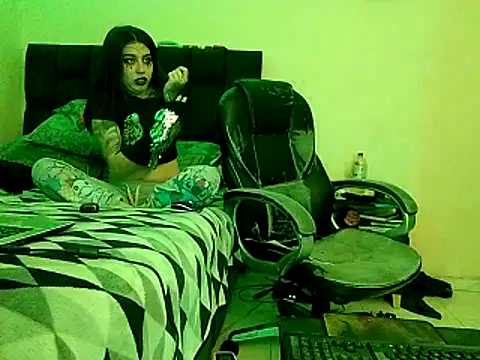 Snapshot of saenzjulieta1 chatting on October 29, 2025, 1:04 am saenzjulieta1 online show from October 29, 2025, 1:04 am