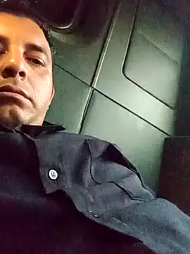 Snapshot of 125Delfin90 chatting on January 18, 2026, 2:20 pm 125Delfin90 online show from January 18, 2026, 2:20 pm