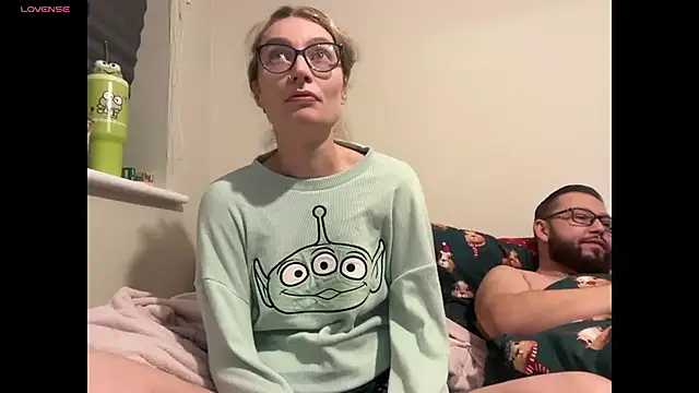 Snapshot of harleyblair chatting on December 4, 2025, 11:15 pm harleyblair online show from December 4, 2025, 11:15 pm