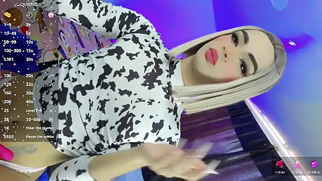 HANNAH BACKERS online show from December 5, 2025, 2:59 pm