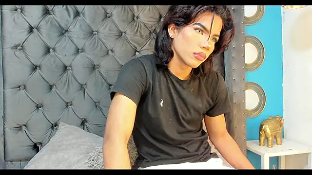 bxby dolls online show from October 4, 2025, 3:08 am