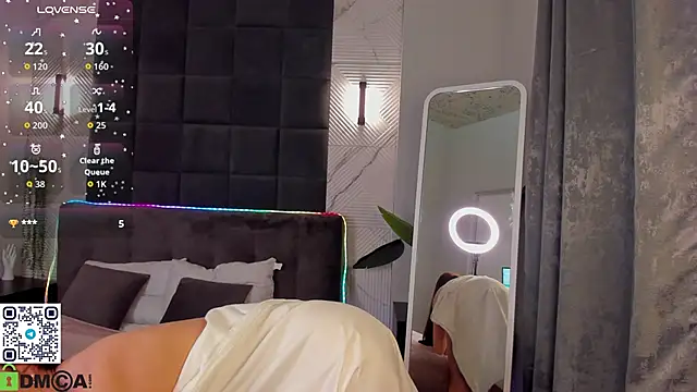 MalvinaDream online show from October 20, 2025, 1:18 am