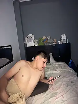 Kailertwink online show from March 21, 2026, 1:40 am