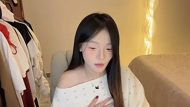 Robin-o3 online show from November 22, 2025, 9:30 am