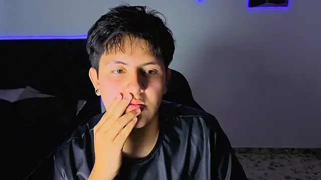 Ryan Doretti online show from November 16, 2025, 2:22 pm