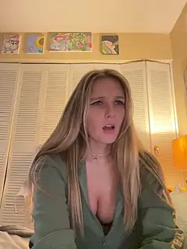 AutumnTides online show from February 8, 2026, 10:51 pm