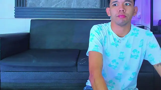 jeremytonner online show from November 3, 2025, 3:56 am