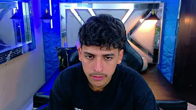 Alan Del Reyx online show from October 3, 2025, 7:37 pm