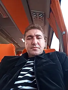 Snapshot of mert0359 chatting on November 20, 2025, 1:34 pm mert0359 online show from November 20, 2025, 1:34 pm
