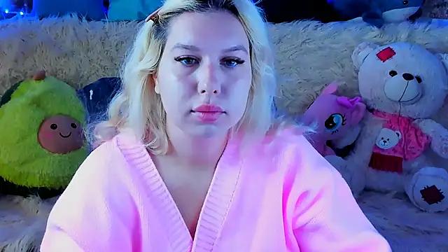 ChloeRicc online show from September 21, 2025, 9:14 am