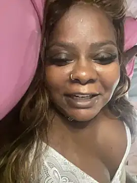 Snapshot of Pricucy chatting on July 7, 2026, 3:59 pm Pricucy online show from July 7, 2026, 3:59 pm