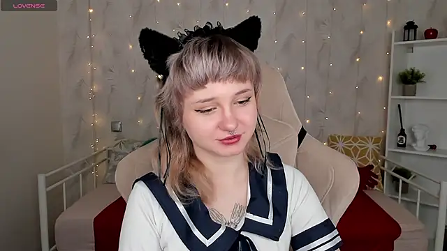 Snapshot of Tori_Cutie chatting on February 7, 2026, 12:07 am Tori Cutie online show from February 7, 2026, 12:07 am