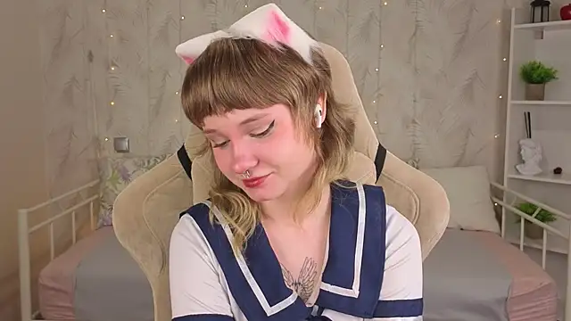 Tori Cutie online show from May 30, 2026, 12:06 am
