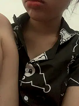 Snapshot of Nguyenha11 chatting on October 2, 2025, 9:34 am Nguyenha11 online show from October 2, 2025, 9:34 am