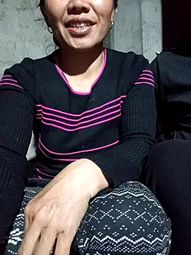 Snapshot of TinTin321 chatting on February 11, 2026, 1:33 pm TinTin321 online show from February 11, 2026, 1:33 pm