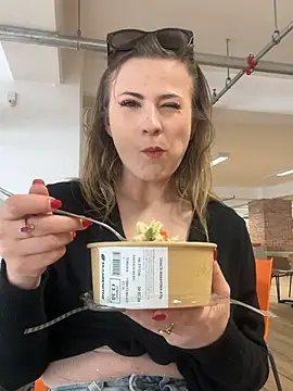 IsabellaEtha online show from February 20, 2026, 11:56 am