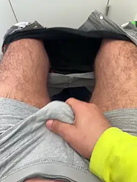 Snapshot of analtake13 chatting on October 27, 2025, 12:39 pm analtake13 online show from October 27, 2025, 12:39 pm