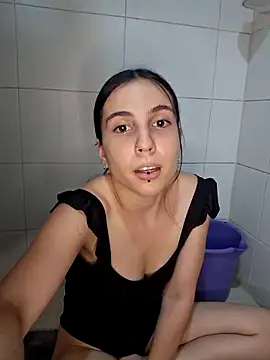 Snapshot of Khalifaxxx chatting on December 13, 2025, 10:38 pm Khalifaxxx online show from December 13, 2025, 10:38 pm