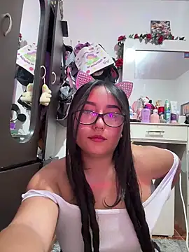 saranghae  online show from September 11, 2025, 9:15 pm