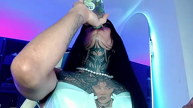 deborahotts online show from April 8, 2026, 9:33 am