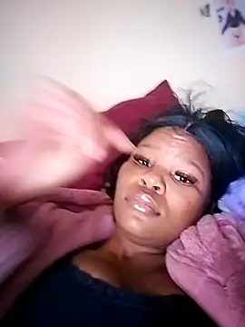 Snapshot of Seductive_Yellow_Titties chatting on September 28, 2025, 1:07 pm Seductive Yellow Titties online show from September 28, 2025, 1:07 pm