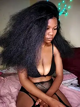 Snapshot of Seductive_Yellow_Titties chatting on February 26, 2026, 3:28 am Seductive Yellow Titties online show from February 26, 2026, 3:28 am