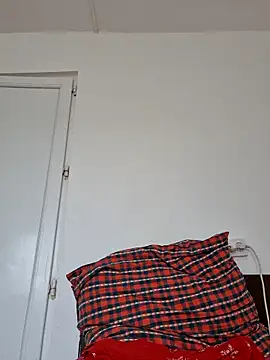 Vera Elle online show from February 14, 2026, 9:09 am