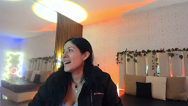 Snapshot of BLUE_TAY1 chatting on February 13, 2026, 12:16 pm BLUE TAY1 online show from February 13, 2026, 12:16 pm