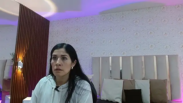 BLUE TAY1 online show from November 15, 2025, 11:58 am