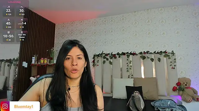 Snapshot of BLUE_TAY1 chatting on February 16, 2026, 12:04 pm BLUE TAY1 online show from February 16, 2026, 12:04 pm